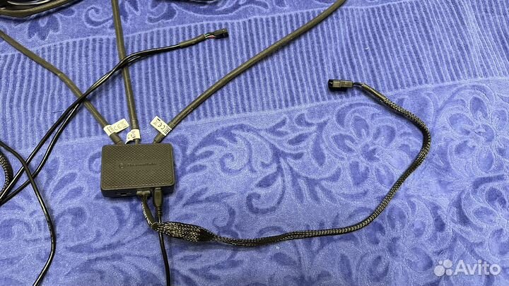 Комплект вентиляторов Thermaltake Riing 14 LED RGB