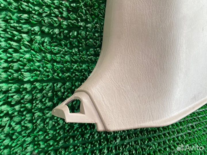 Обшивка стойки лев. Toyota Land cruiser, Lx470