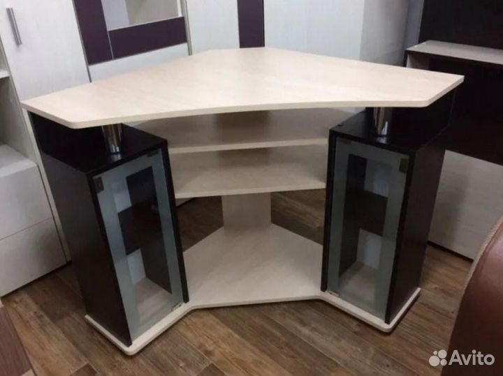 Тумба тв угловая 044-2у