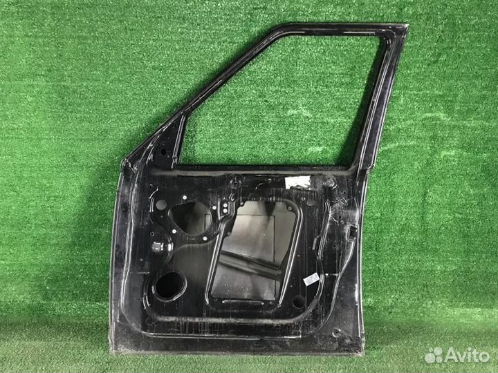 Дверь передняя правая Land Rover Discovery III