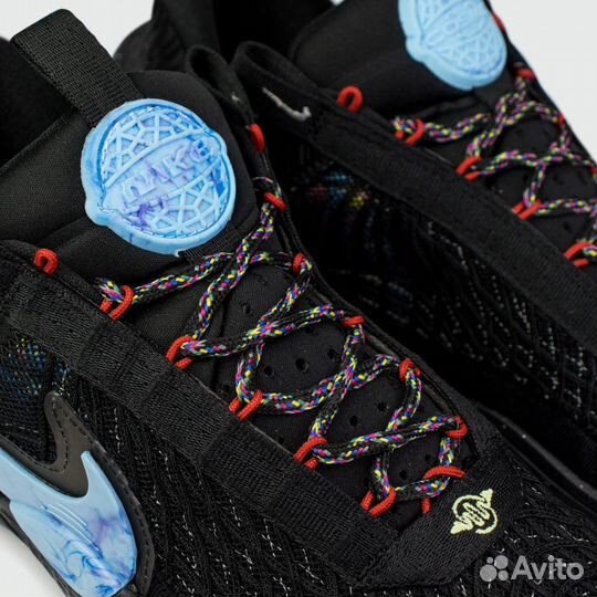 Кроссовки Nike Cosmic Unity