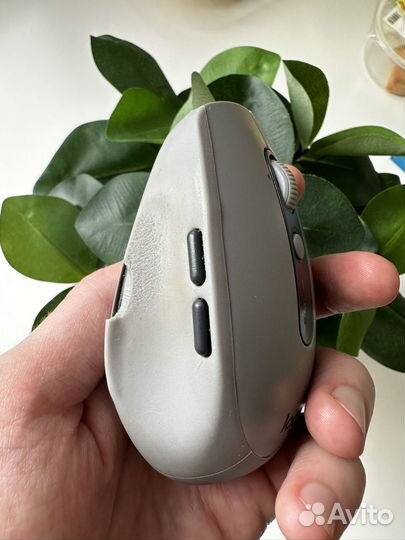 Бесшумная беспроводная мышь Logitech M590