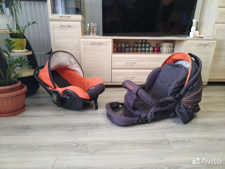 Коляска 3 в 1