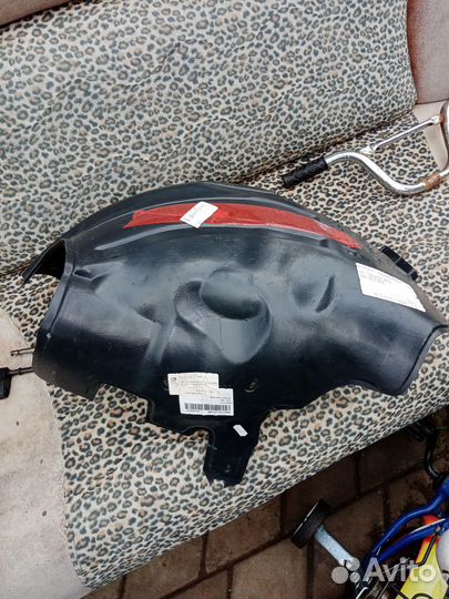 Подкрылок рено сценик