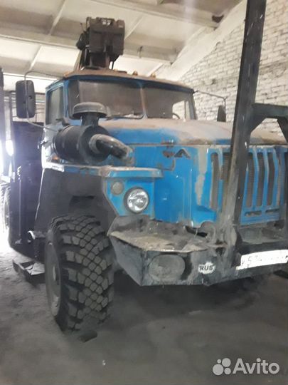 Урал 5849С с КМУ, 2010