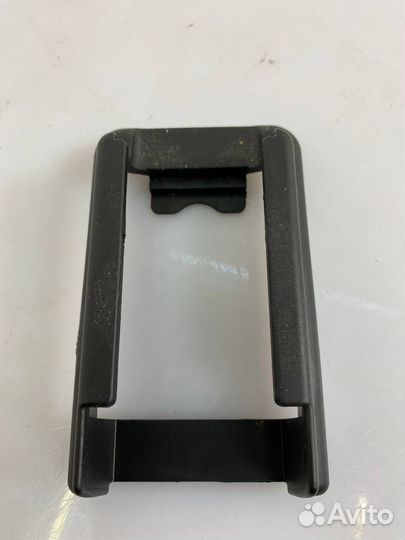 Пластик салазок сиденья Maserati Levante M161 2017