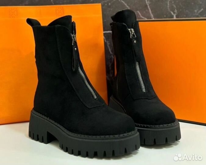 Ботинки женские новые 38