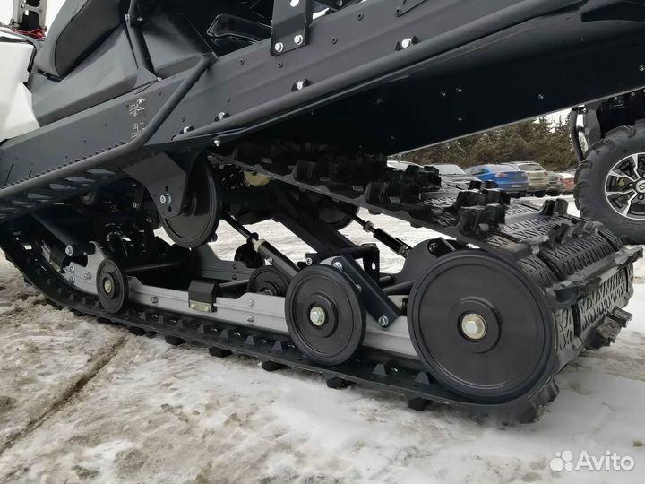 Снегоход Stels Атаман SA 800T б/у