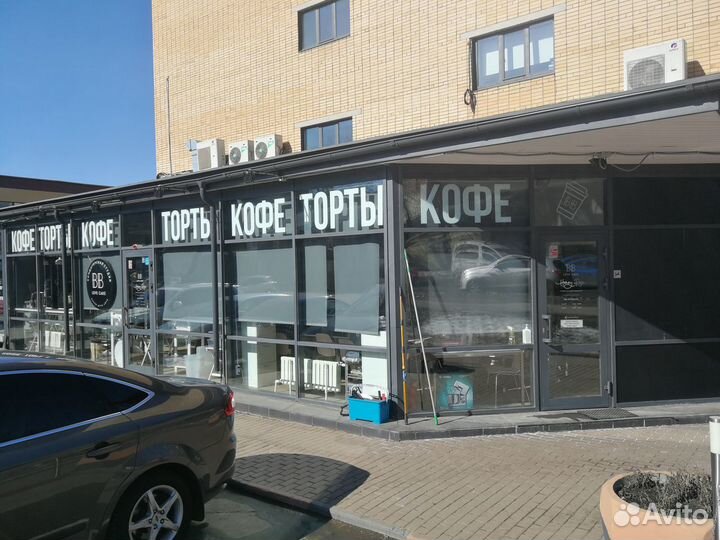 Высотная мойка окон, витражей и фасадов