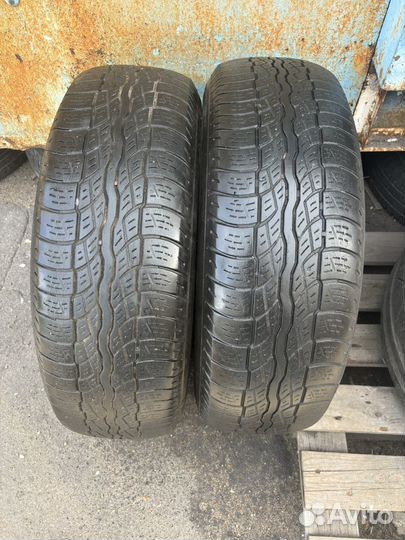 Bridgestone Dueler H/T 687 225/70 R16