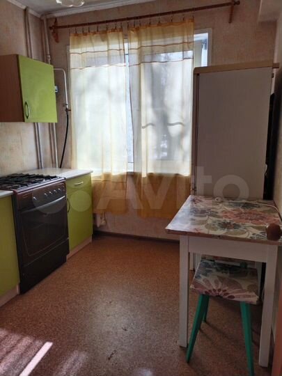 2-к. квартира, 42 м², 2/5 эт.