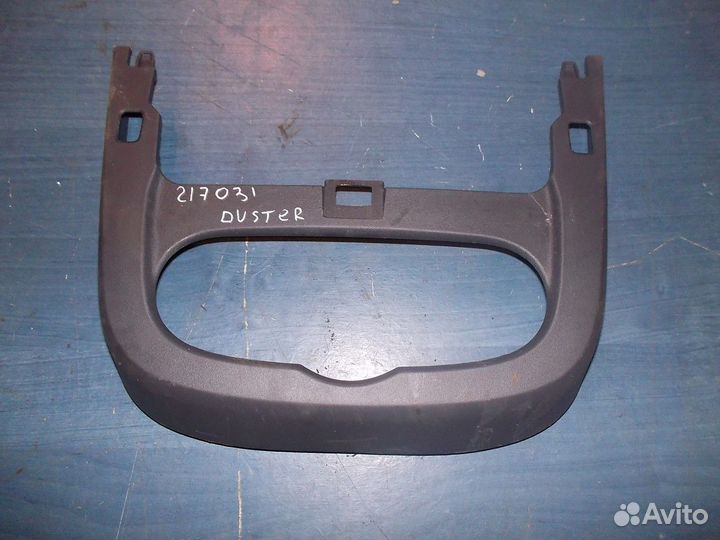 Накладка торпедо центральная (Renault Duster)