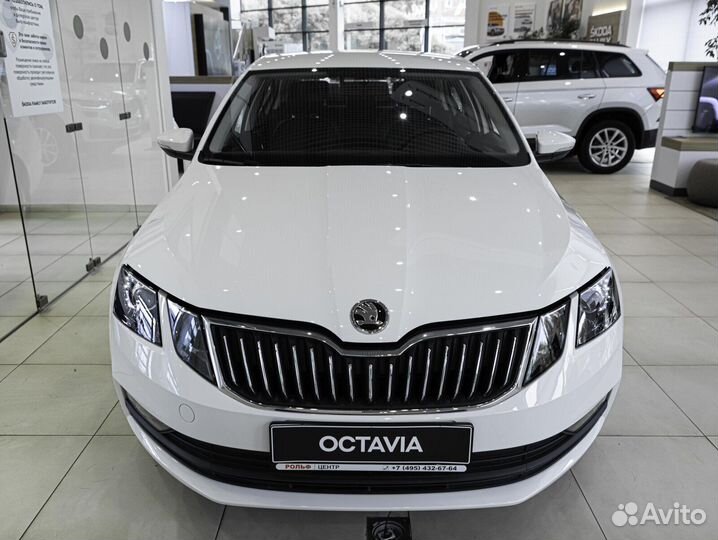 Skoda Octavia 1.5 AT, 2023