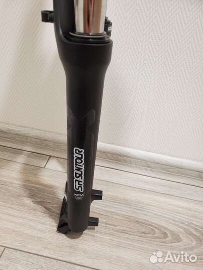 Вилка Suntour XCM 27.5