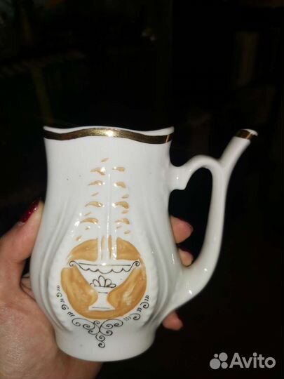 Стопки, стаканы, солонки, перечницы, пивные кружки