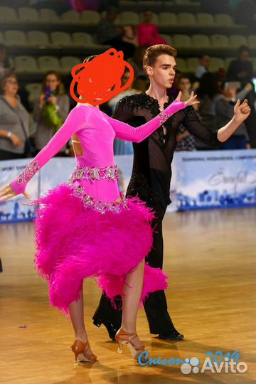 Продам платье для спортивно-бальных танцев латина