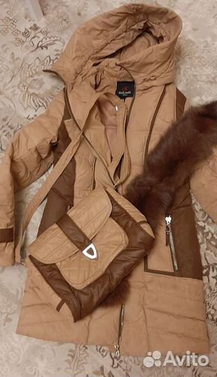 Пуховик женский