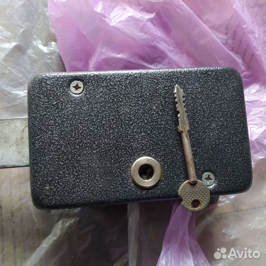 Замок гаражный внутренний