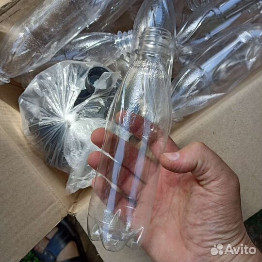 Пэт бутылки новые с пробками