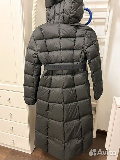 Пуховик женский 42 44 новый moncler