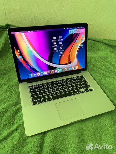 Apple MacBook Pro 15 2015 i7 16GB 512GB