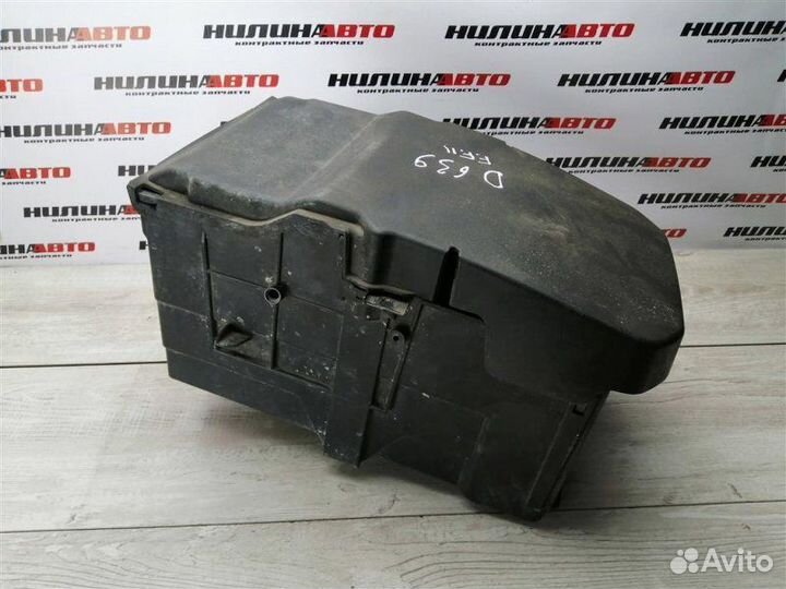 Корпус акб Ford Focus 2 1.8 2007