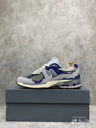 Кроссовки New Balance 2002R