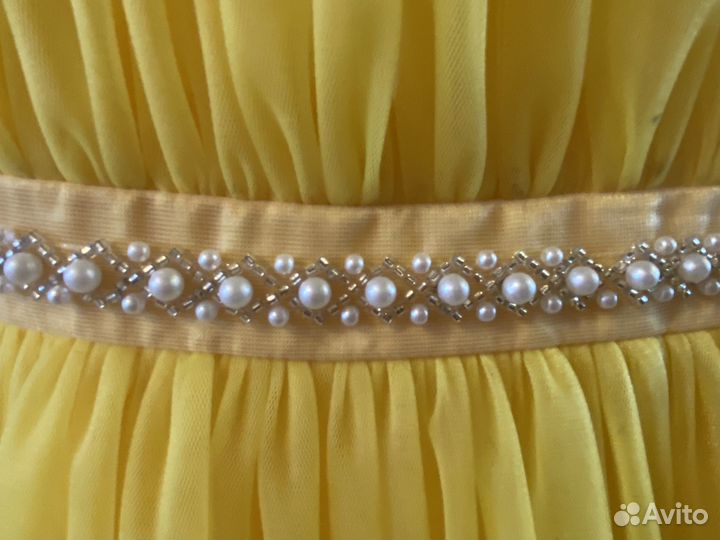 Платье для девочки праздничное