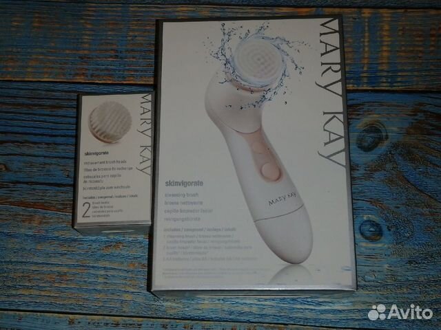 Щётка для лица Mary Kay