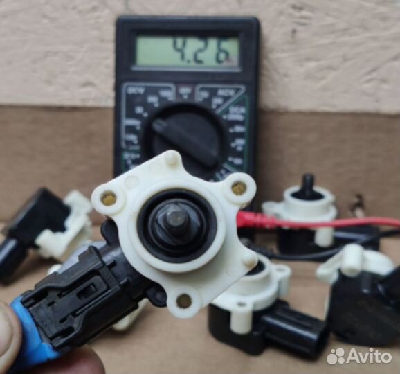 Датчик положения кузова Suzuki Grand Vitara g-5650