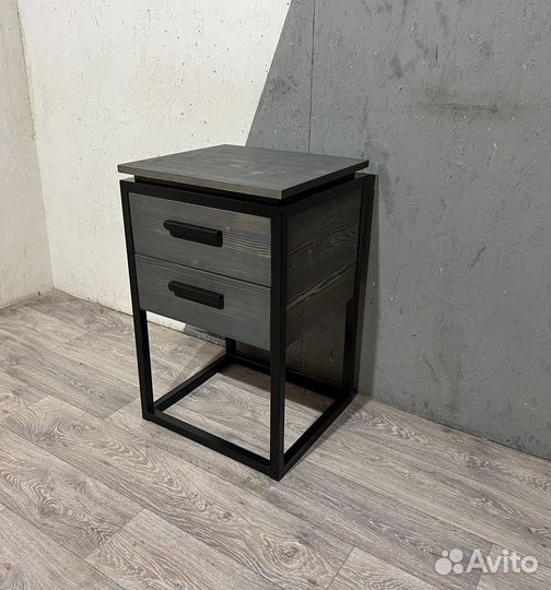 Тумбочка прикроватная