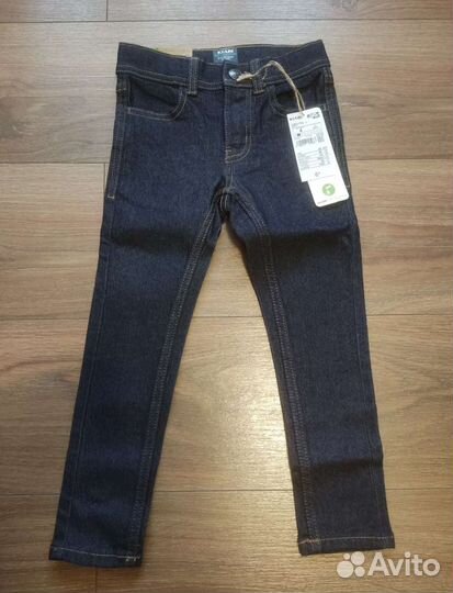 Джинсы новые