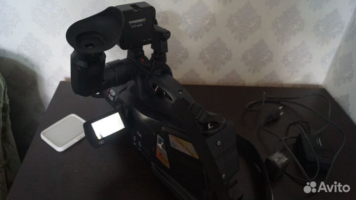 Продаю видеокамеру Panasonic FullHD 1920х1080