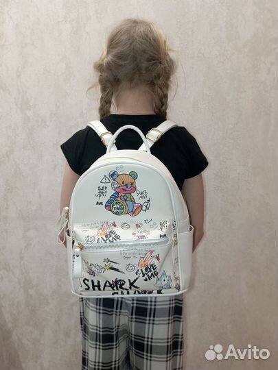 Рюкзак для девочки из экокожи