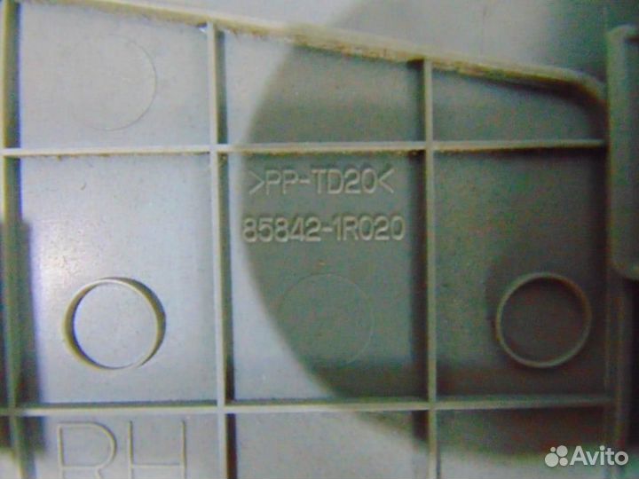 Обшивка стойки для Hyundai Solaris 1 2010-2017г