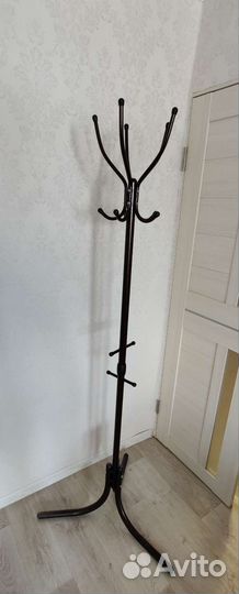 Вешалка напольная