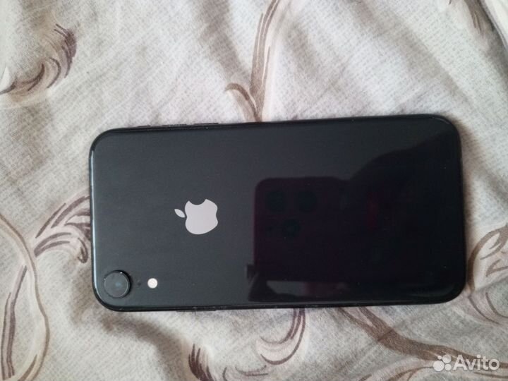 iPhone Xr, 64 ГБ