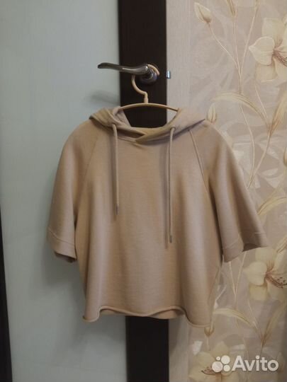 Кофта Beefree для девочки или девушки р.S