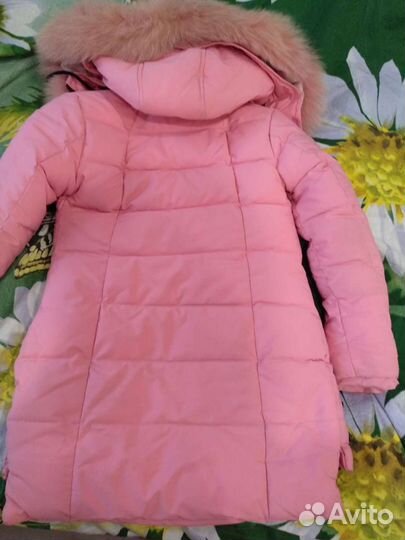 Зимняя куртка на девочку 6-8 лет