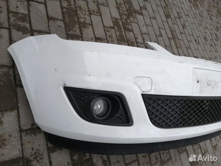 Бампер Передний Форд Фиеста 5 рестайлинг