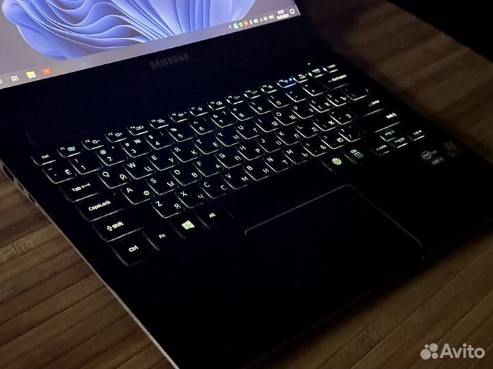 Топовый Samsung i5/4/SSD в алюминиевом корпусе