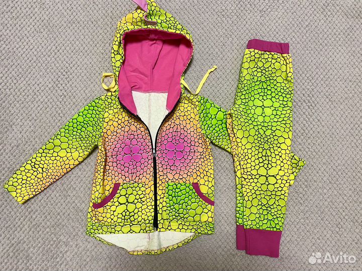Костюм динозаврика размер 104