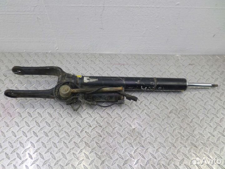 Амортизатор передний R Mercedes GL W164