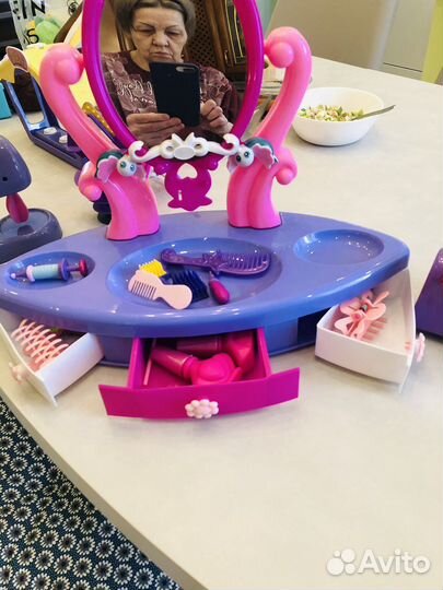 Игрушки Трюмо, Фен девочке