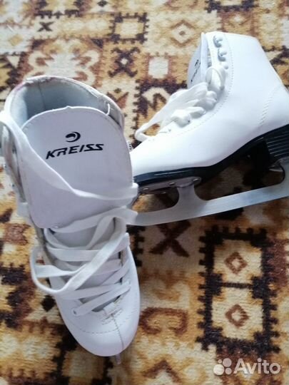 Коньки ледовые фигурные