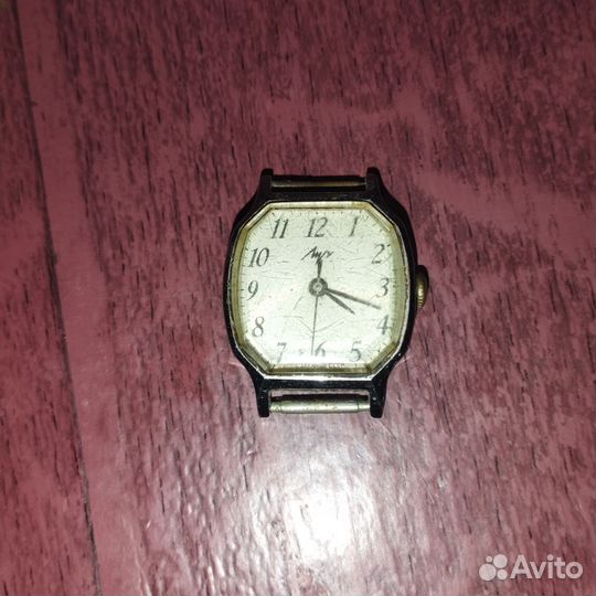 Часы женские Луч СССР