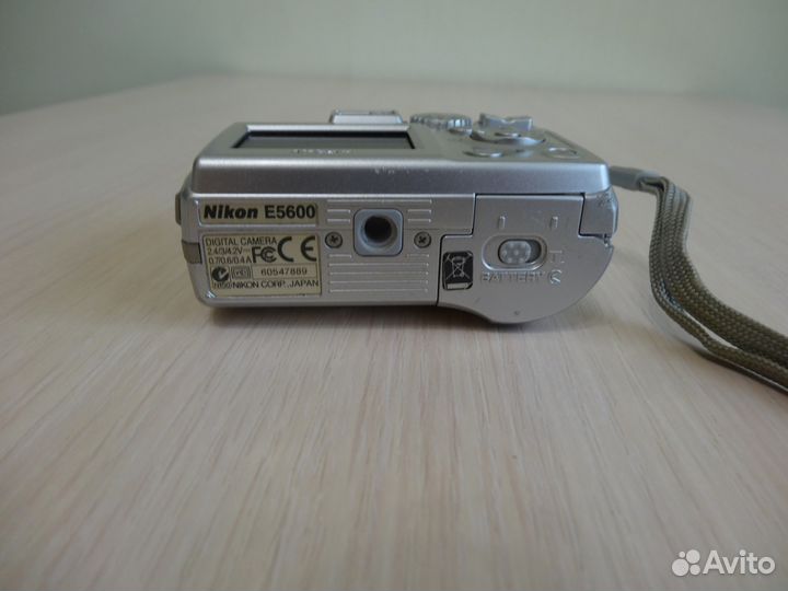 Фотоаппарат Nikon coolpix e5600