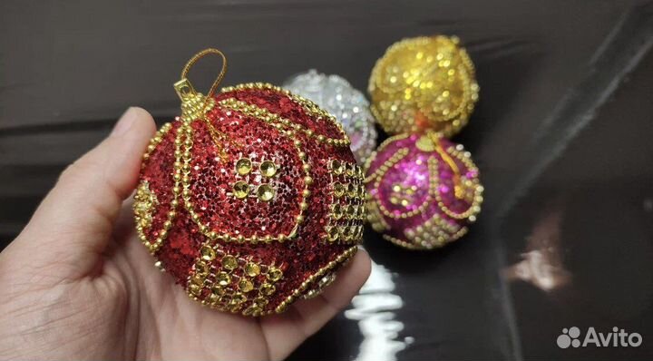 Набор новогодних игрушек