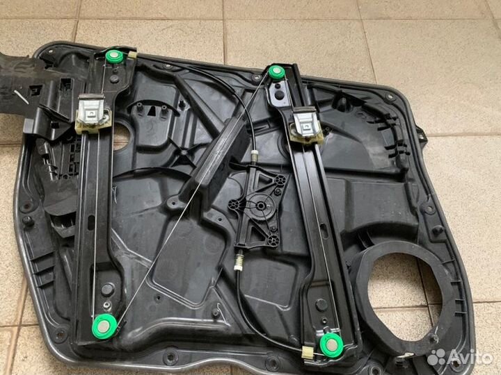 Стеклоподъемник передний правый Mercedes-Benz Ml