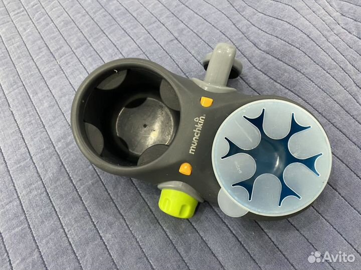 Подстаканник для крепления на детское автокресло